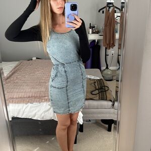 SUZY SHIER JEAN DRESS W. POCKETS